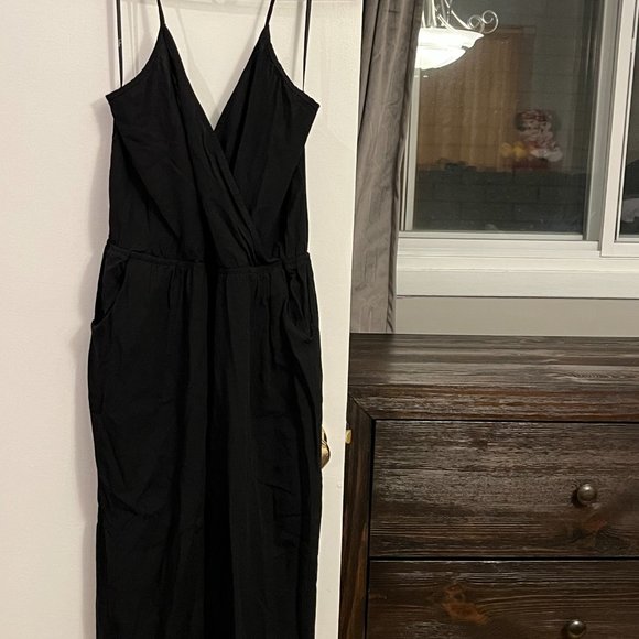 Lulus Halter Jumpsuit - Picture 7 of 8